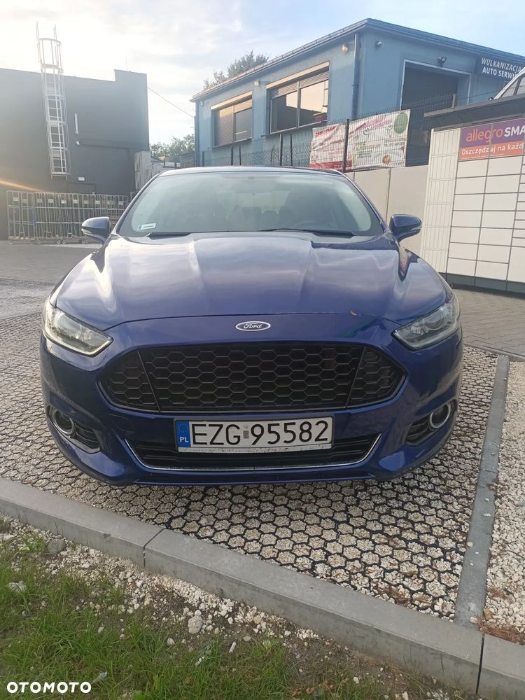 Ford Fusion - 1