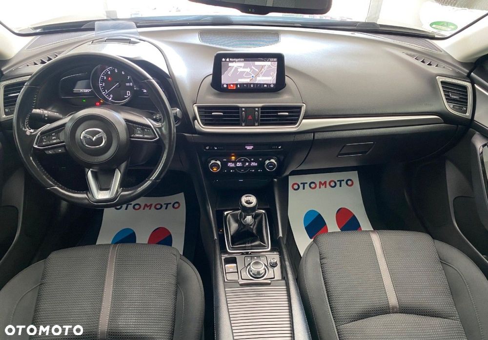 Mazda 3 - 8