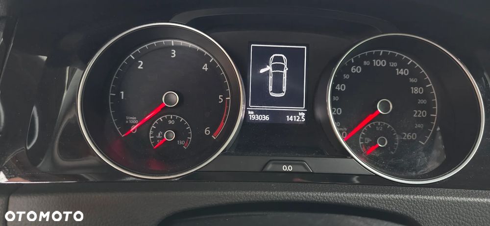 Volkswagen Golf 1.6 TDI BMT Highline - 34