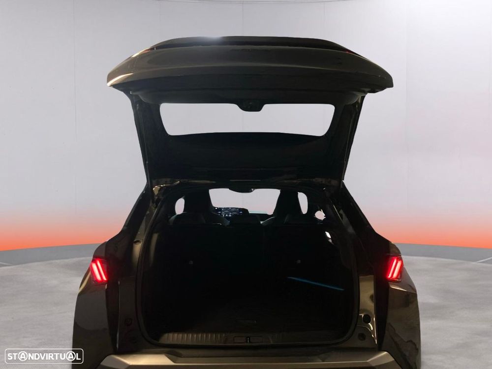 Peugeot 3008 1.2 Hybrid Allure e-DCS6 - 19