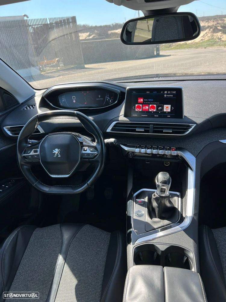 Peugeot 3008 1.5 BlueHDi Allure - 2