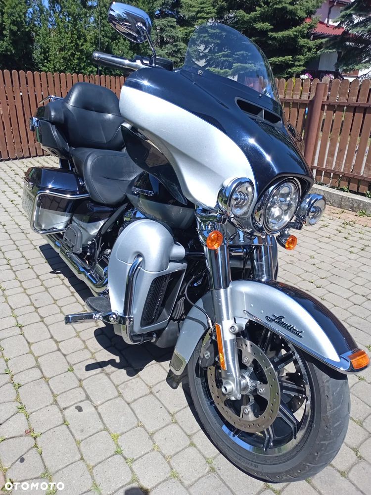 Harley-Davidson Touring Electra Glide - 12