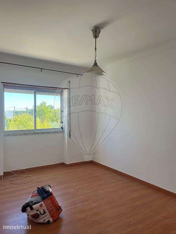 Apartamento T2 para arrendamento - Grande imagem: 3/11