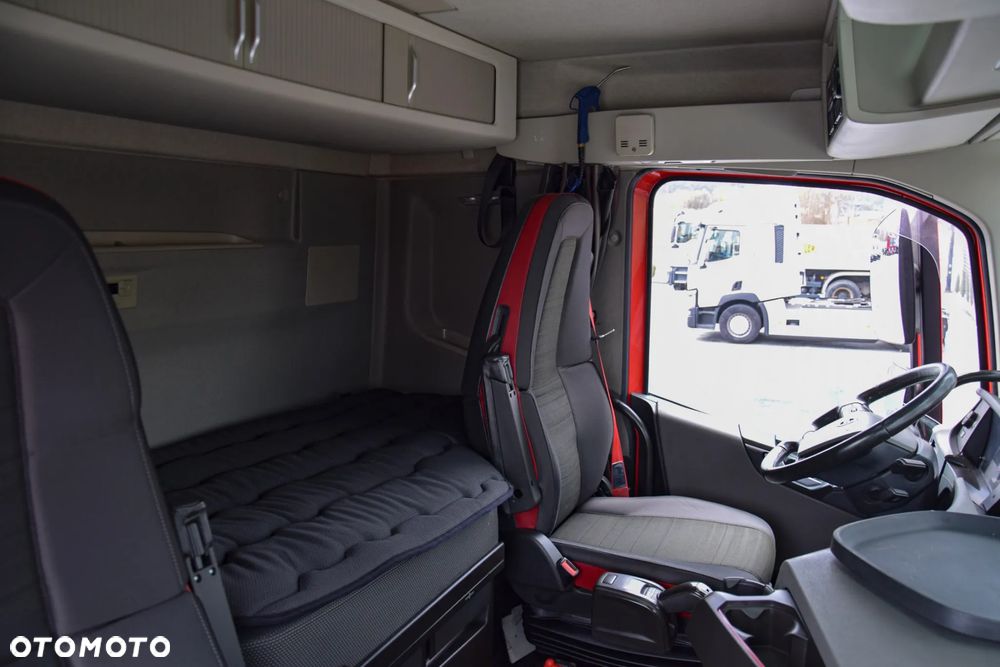 Volvo FH500 / NISKA KABINA / HYDRAULIKA / EURO 6 / ACC / LEDY / ALUFELGI / SERWISOWANY / SPROWADZONY - 36