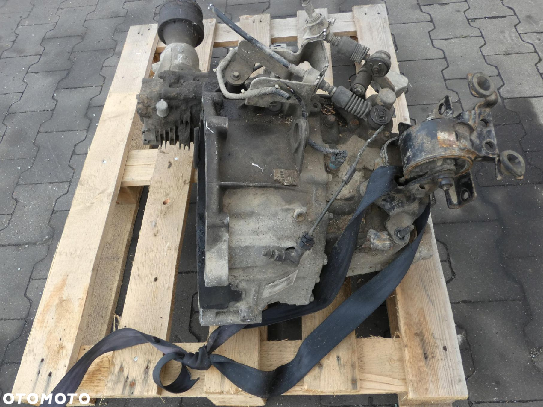 5L84 7003 Bh Kompletna Manualna Skrzynia Biegów 4X4 Mazda Tribute I 2.0 16V - 4
