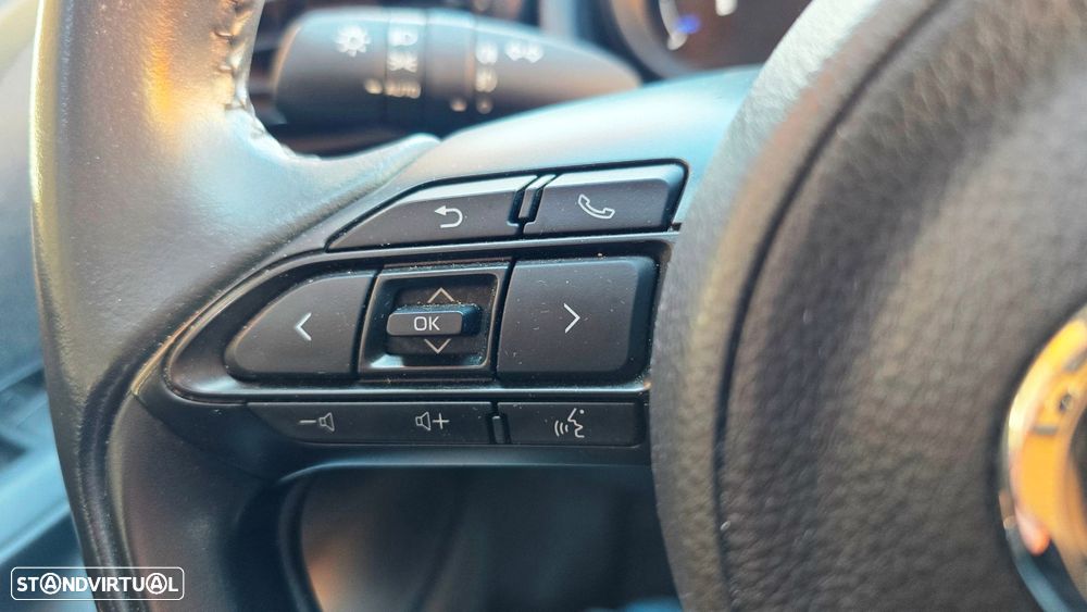 Toyota Yaris 1.5 HDF Exclusive - 11