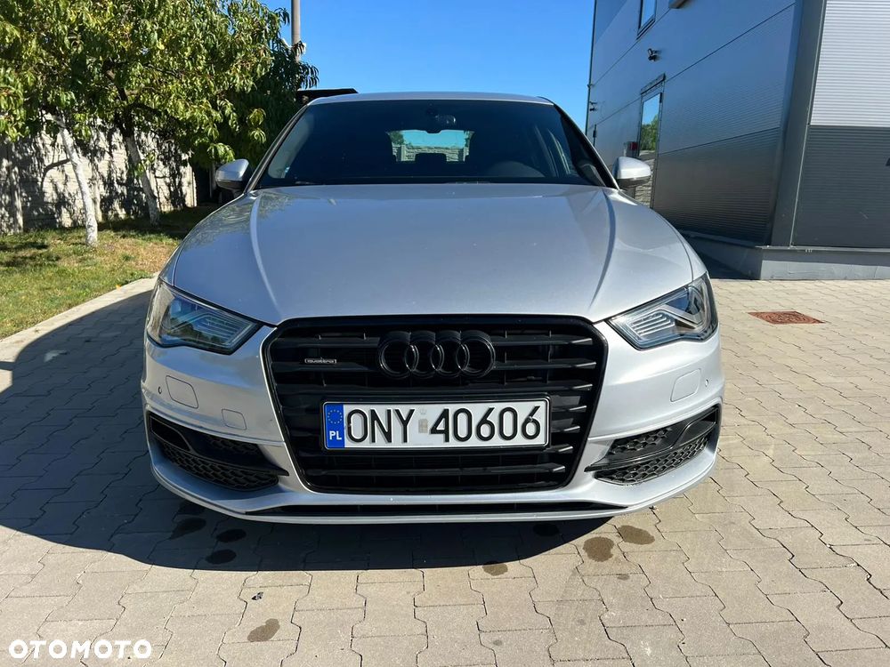 Audi A3 Sportback 2.0 TDI (clean diesel) quattro S tronic S line Sportpaket - 8