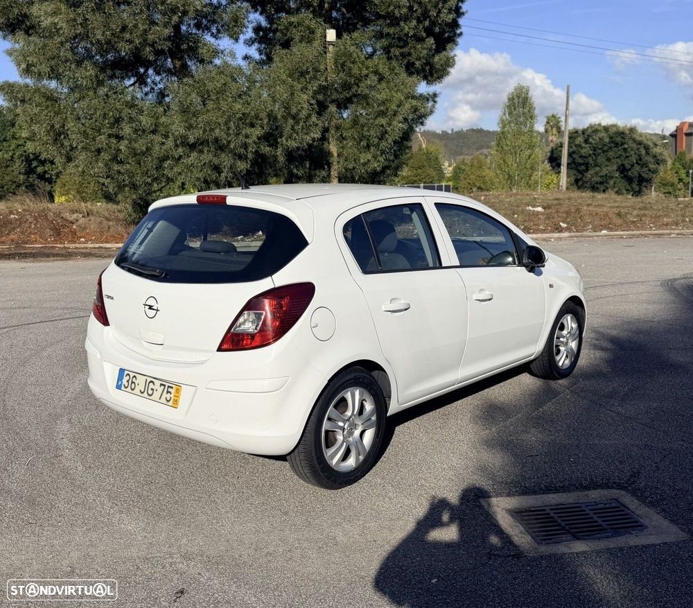 Opel Corsa 1.2 Enjoy - 5