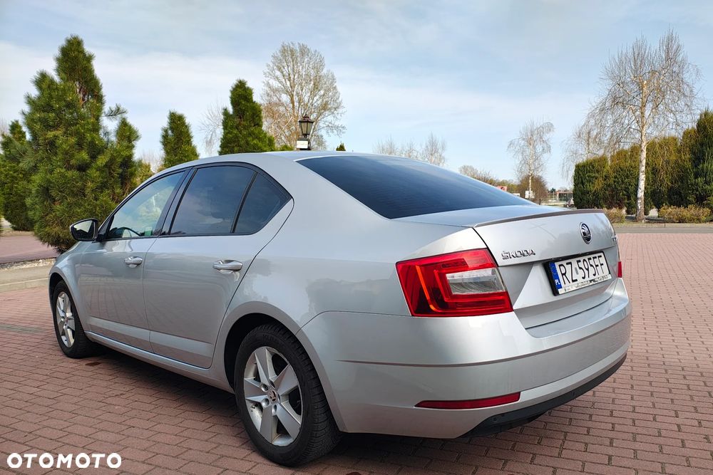 Skoda Octavia 1.5 TSI ACT Ambition - 7