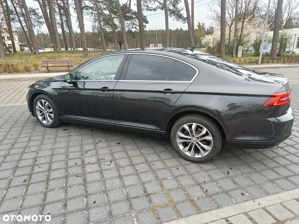 Volkswagen Passat 1.6 TDI BMT Trendline - 13
