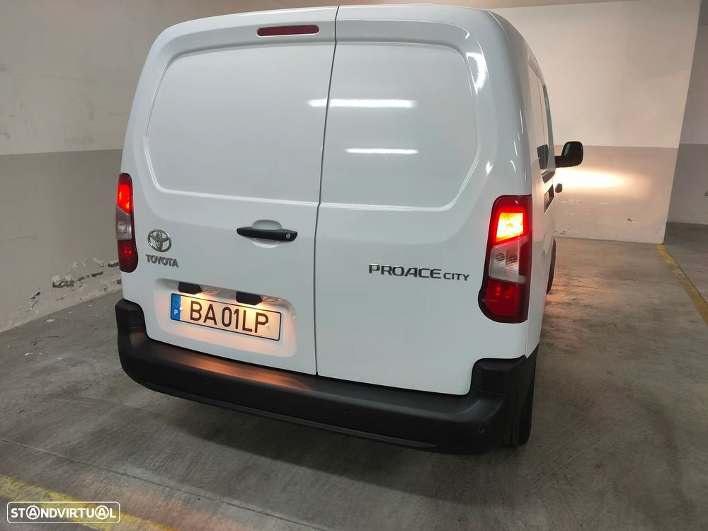 Toyota Proace City 1.5D L2 Exclusive - 5