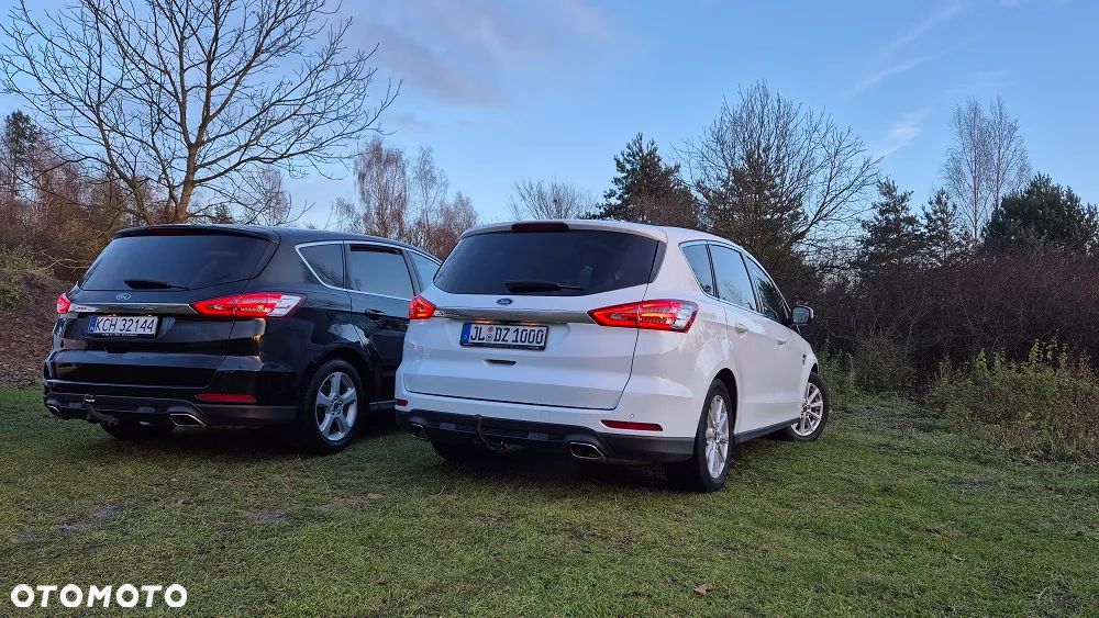 Ford S-Max 2.0 TDCi Titanium PowerShift - 2