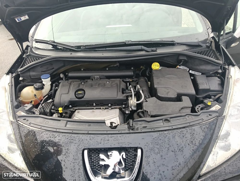 Peugeot 207 CC 1.6 16V - 9