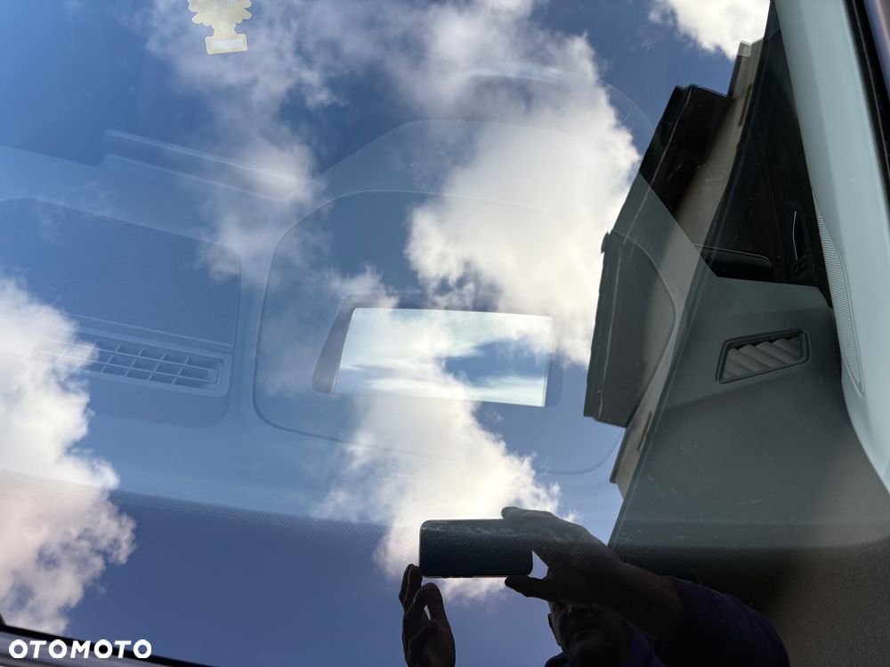 Volkswagen Golf 2.0 TDI BlueMotion Technology DSG Lounge - 13