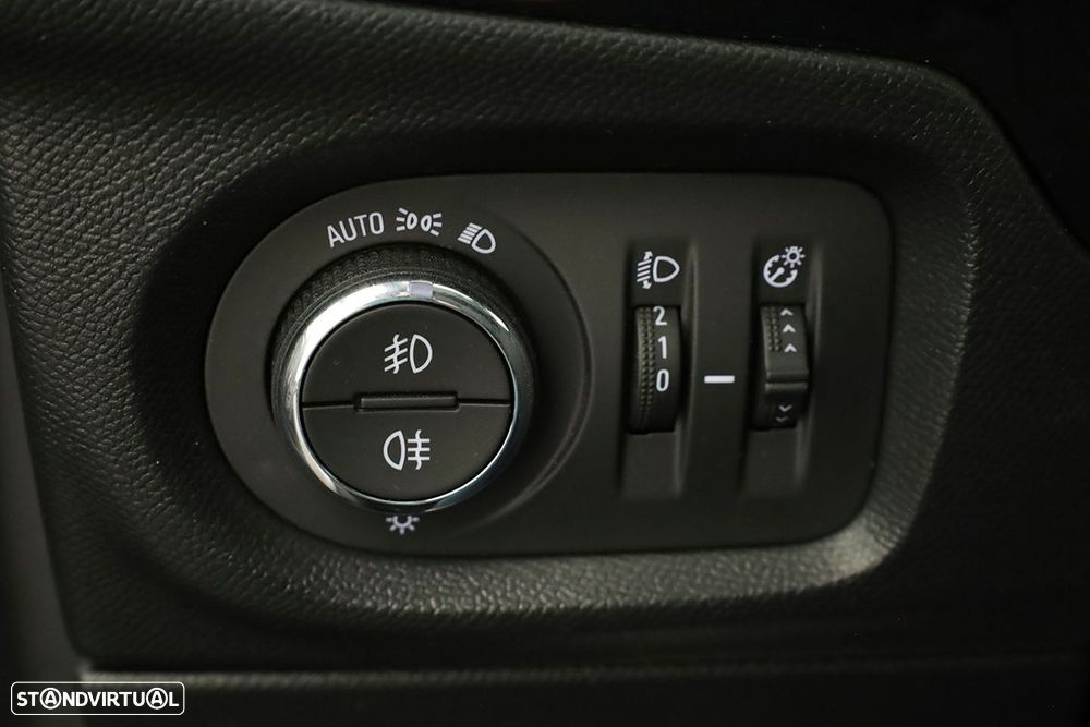 Opel Corsa 1.2 T - 16