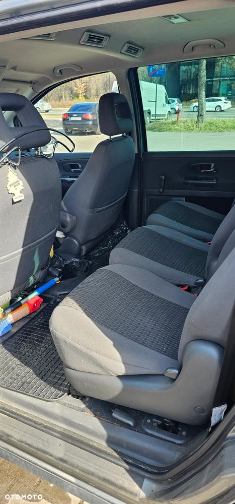 Volkswagen Sharan - 8