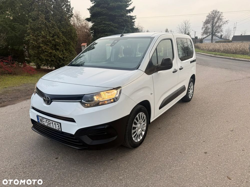 Toyota Proace City Verso 1.5 D-4D Family - 1