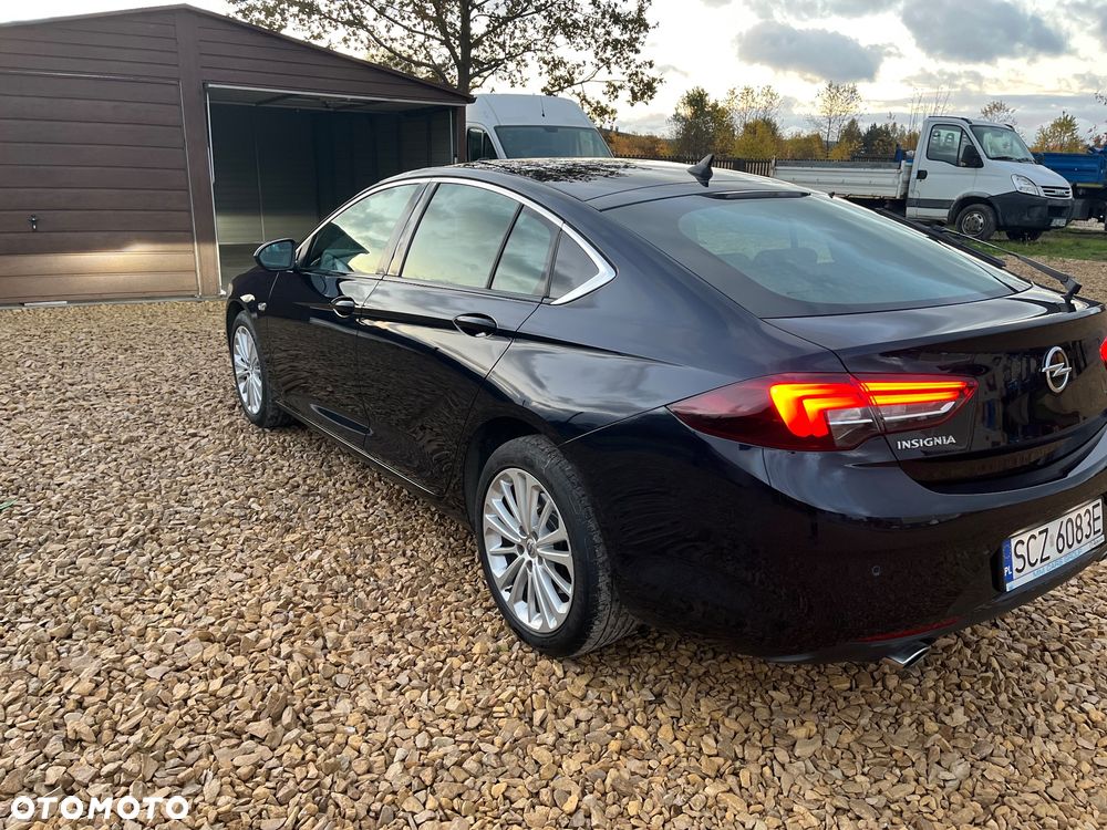 Opel Insignia CT 2.0 CDTI 4x4 Elite S&S - 9
