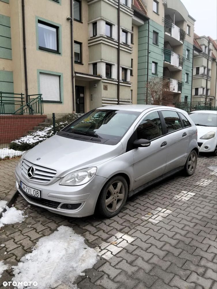 Mercedes-Benz Klasa B - 2