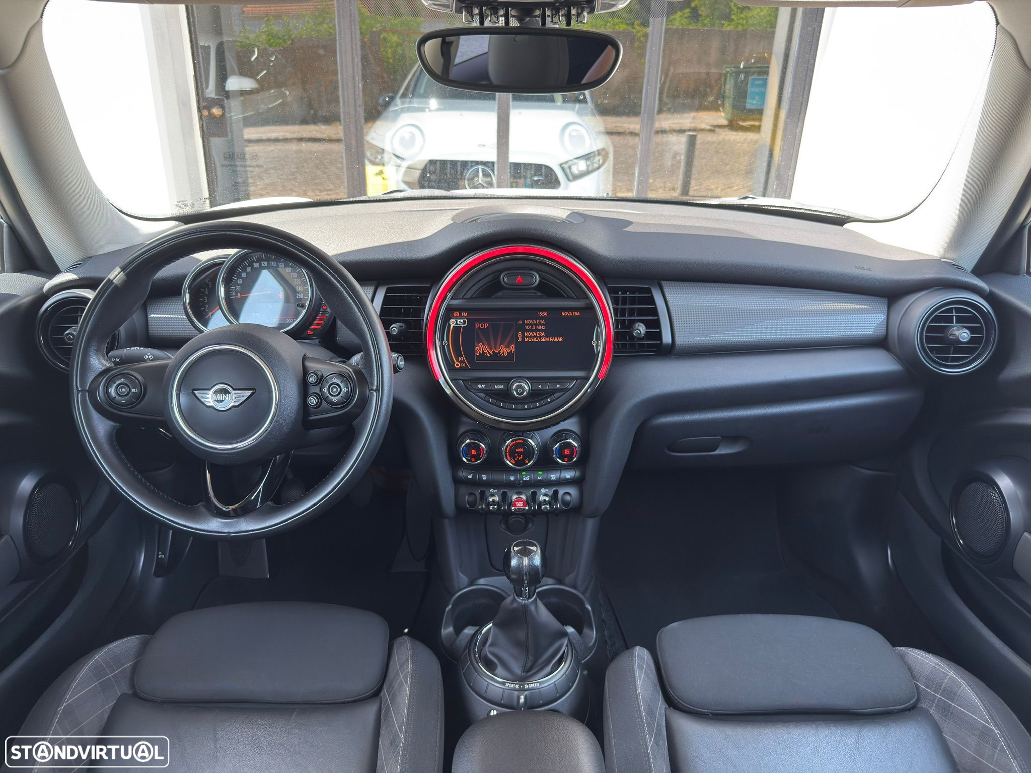 MINI 3 Portas Cooper D - 15