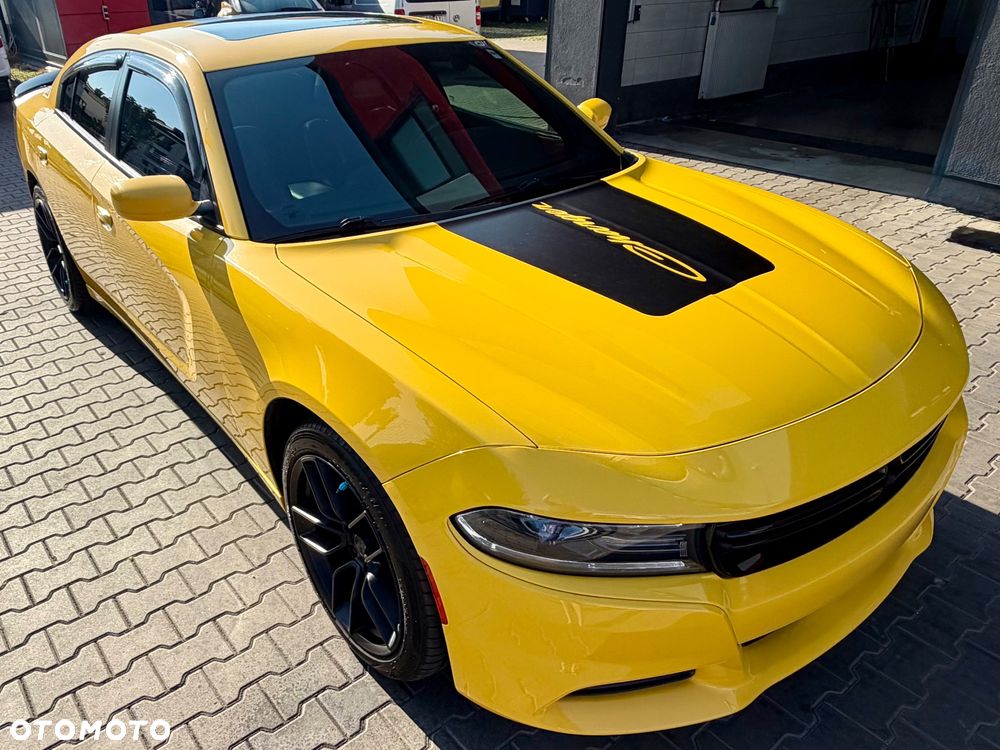 Dodge Charger - 2