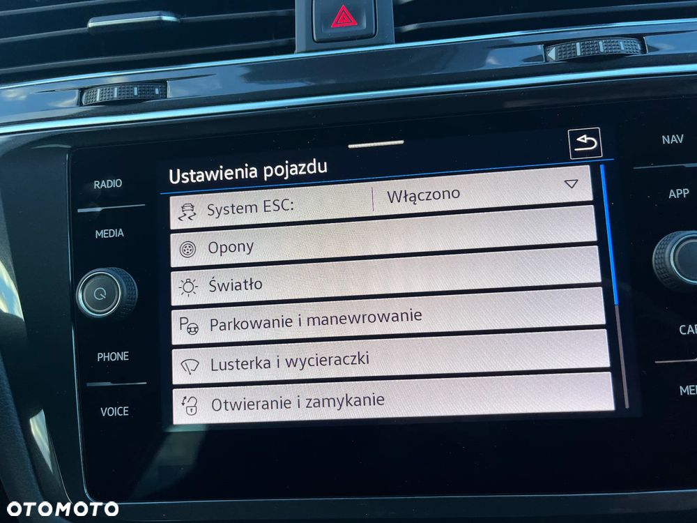 Volkswagen Tiguan - 29