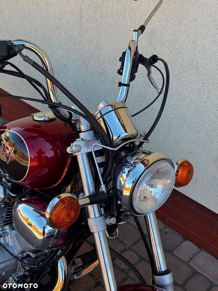 Yamaha XV - 13