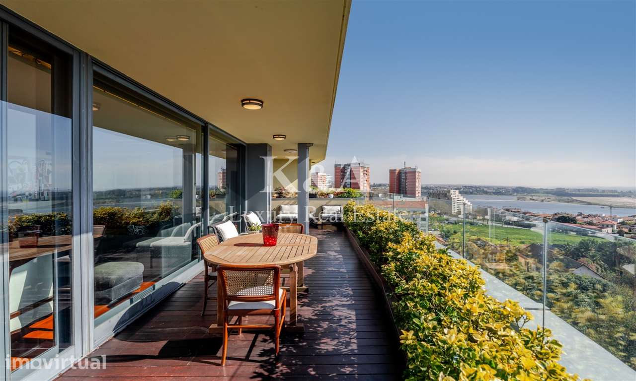 Apartamento T5+1 Venda em Aldoar, Foz do Douro e Nevogilde,Porto - Grande imagem: 2/12