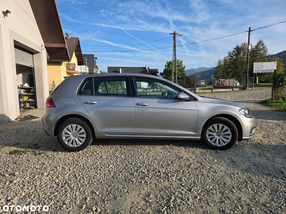 Volkswagen Golf 1.0 TSI BMT Trendline - 5