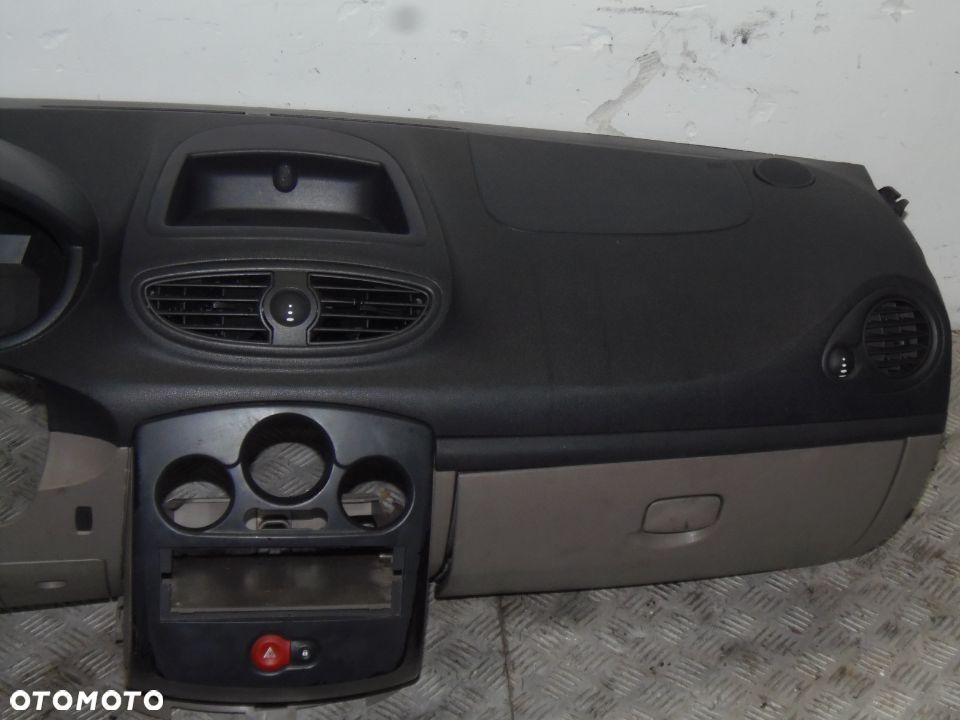 RENAULT CLIO III DESKA ROZDZIELCZA KOKPIT KONSOLA - 5