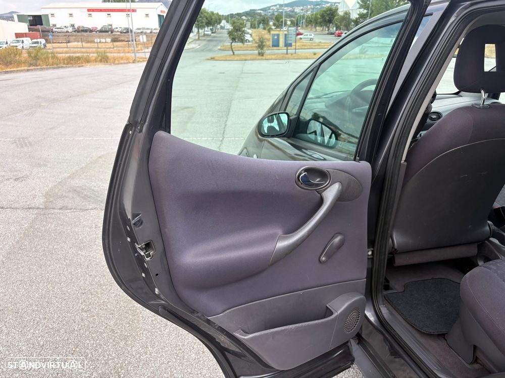 Mercedes-Benz A 140 Classic - 15