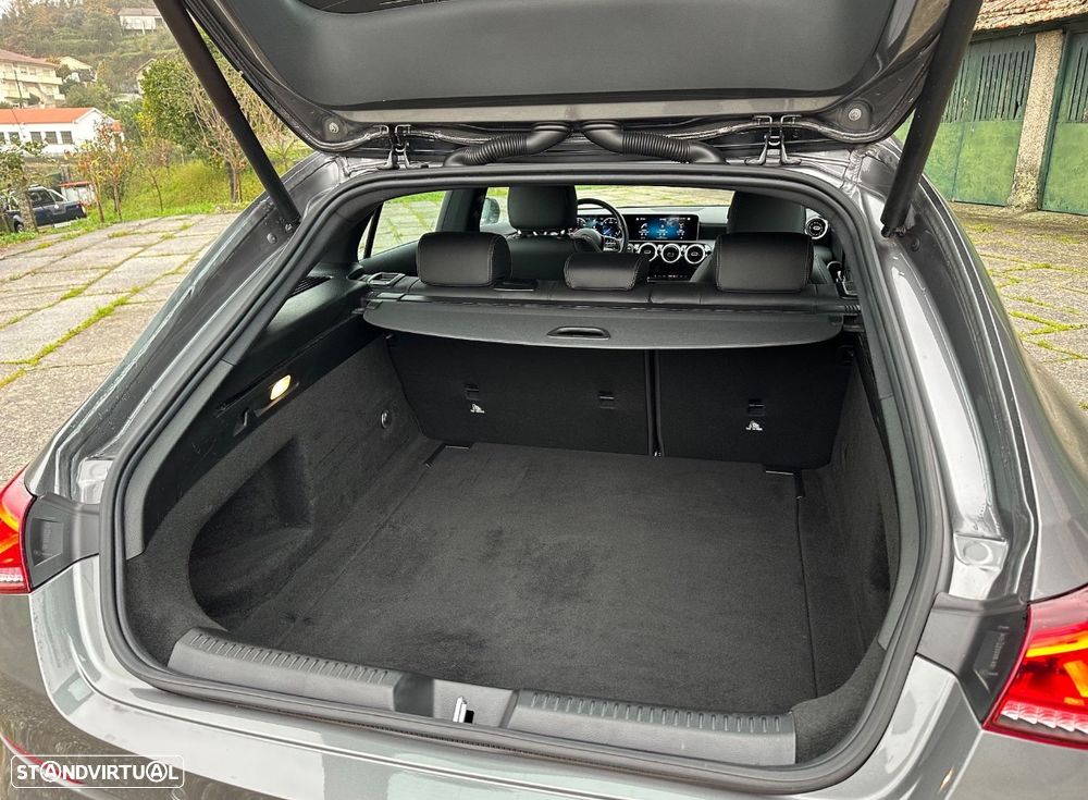 Mercedes-Benz CLA 180 d Shooting Brake - 22