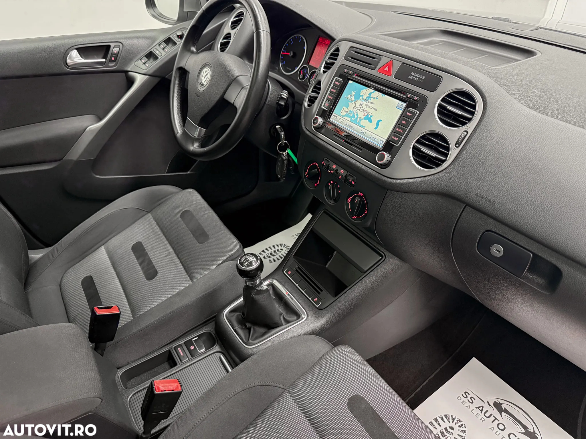 Volkswagen Tiguan 2.0 TDI 4Motion Sport & Style - 15