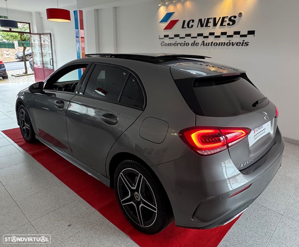 Mercedes-Benz A 250 e AMG Line - 7