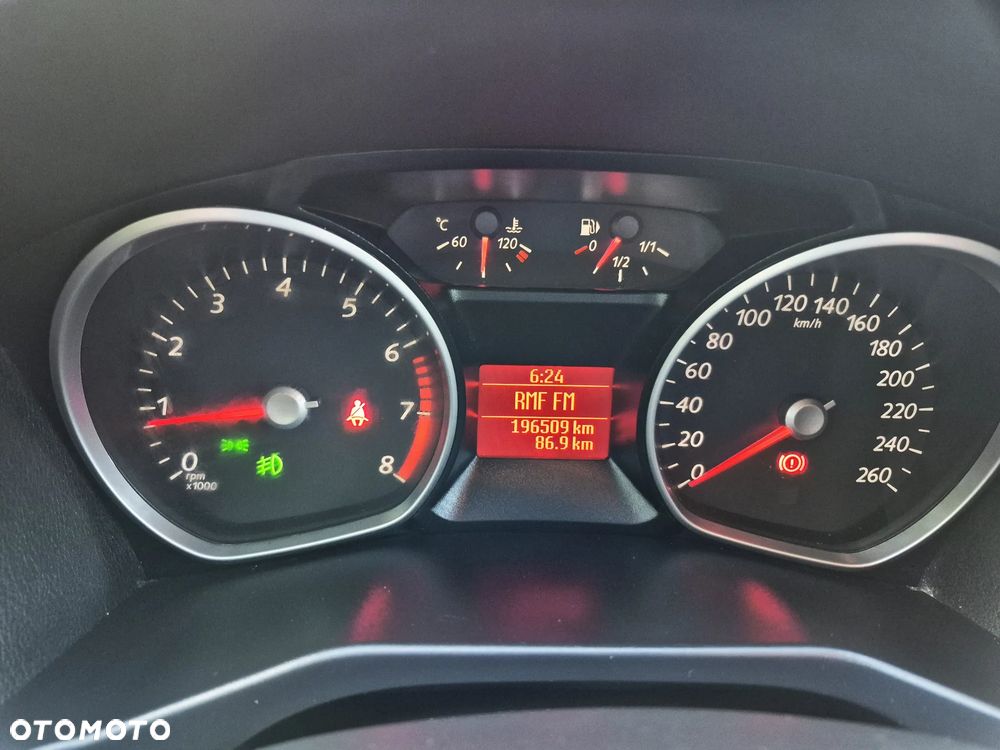 Ford Mondeo 1.6 Titanium - 24