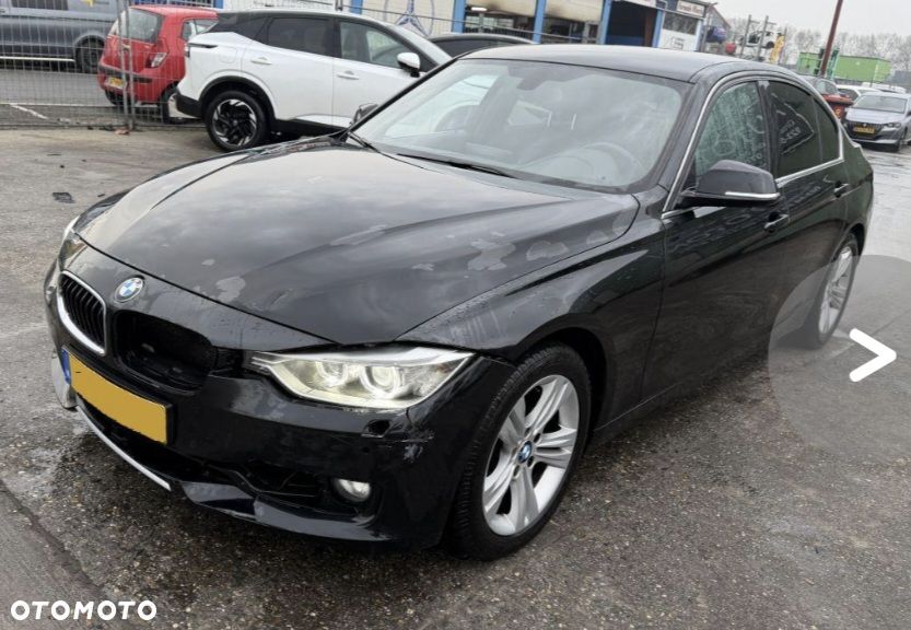BMW Seria 3 320i Efficient Dynamics Edition Luxury Line - 2