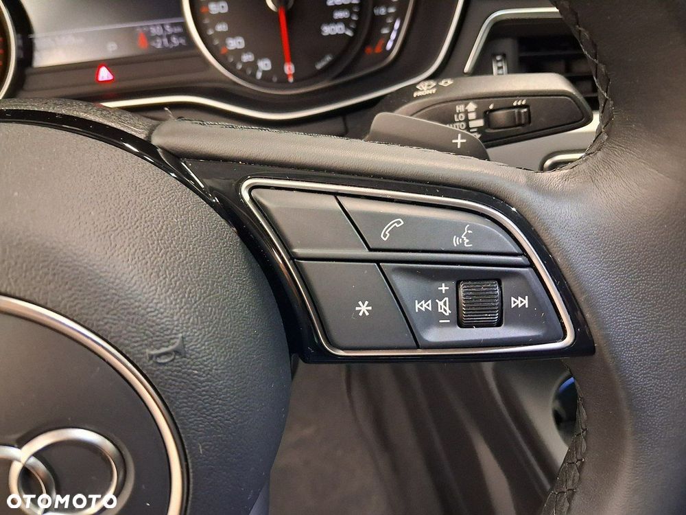 Audi A4 Limousine - 23