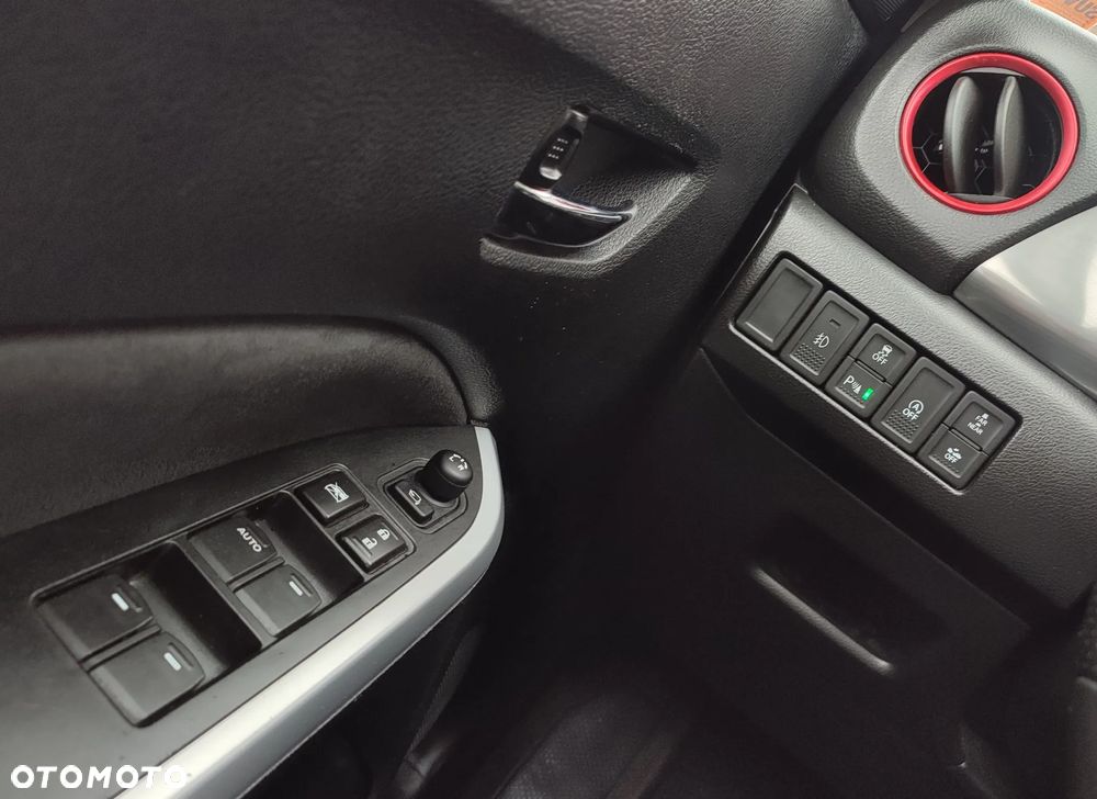 Suzuki Vitara - 15