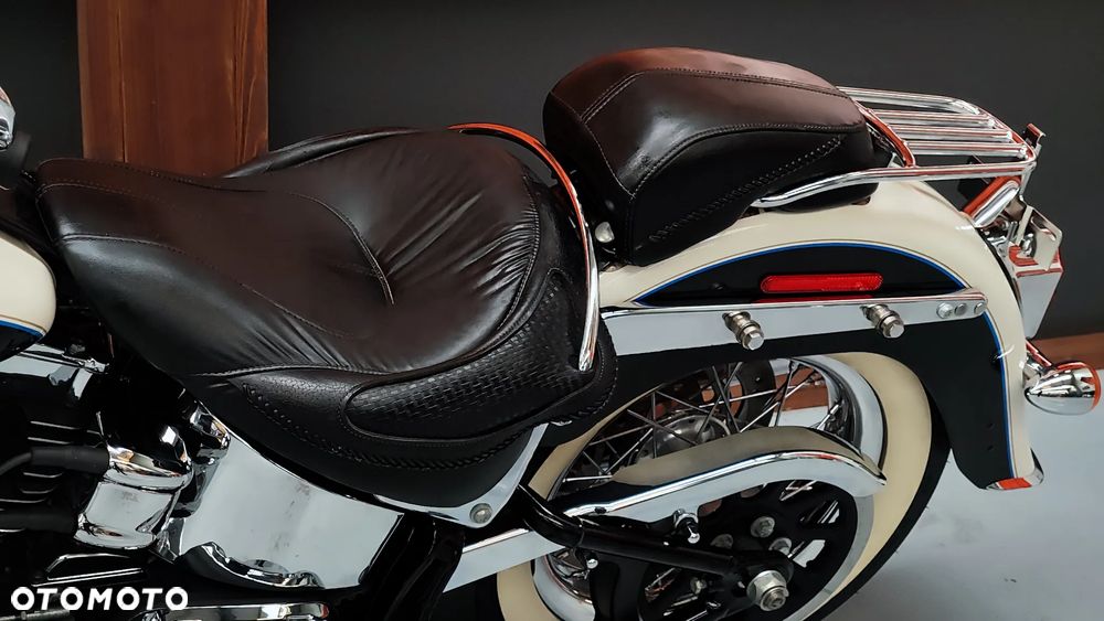 Harley-Davidson Softail Deluxe - 15