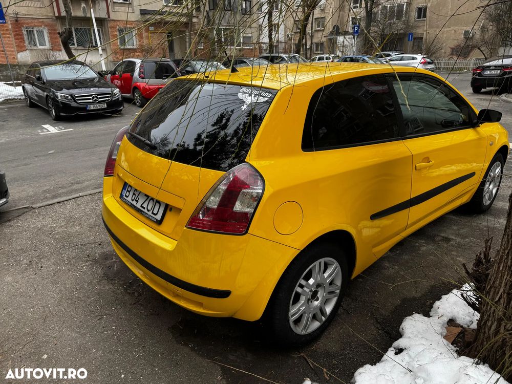Fiat Stilo 1.8 16V Dynamic - 4