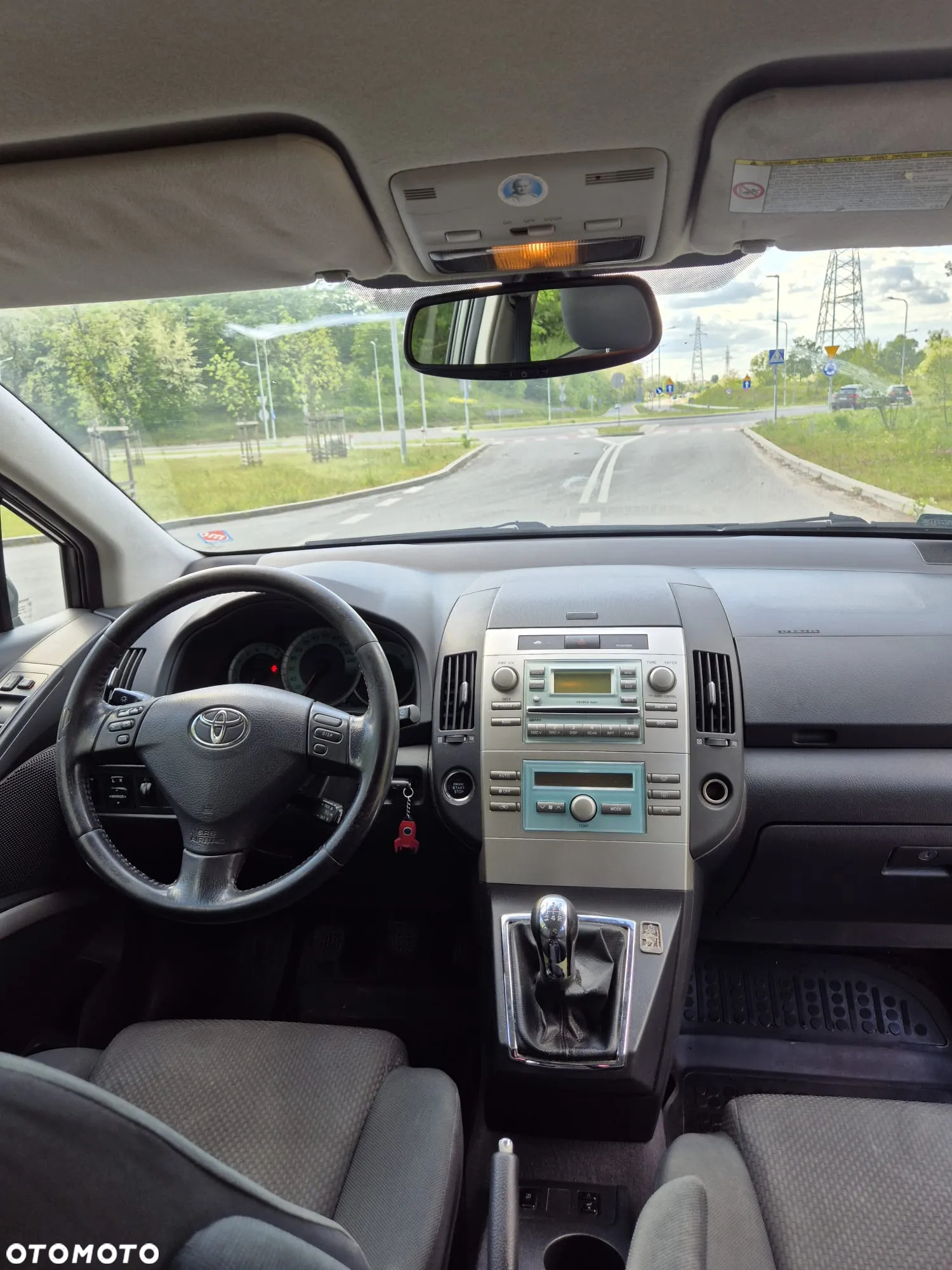 Toyota Corolla Verso - 2