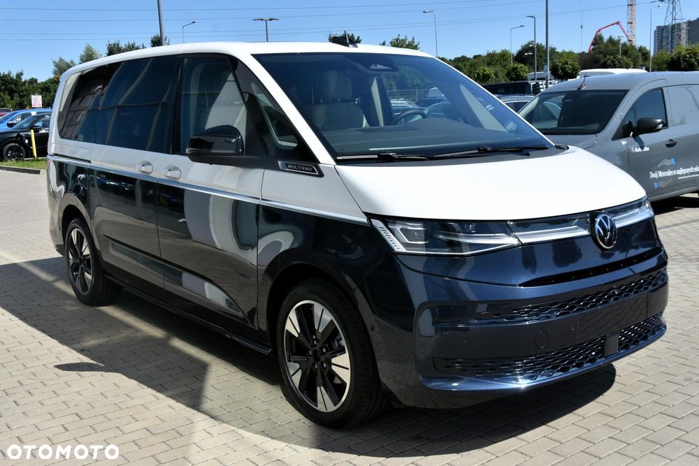 Volkswagen Multivan - 2