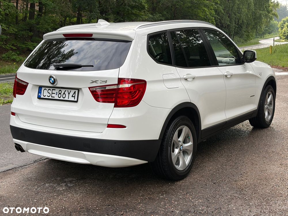 BMW X3 28i xDrive - 4