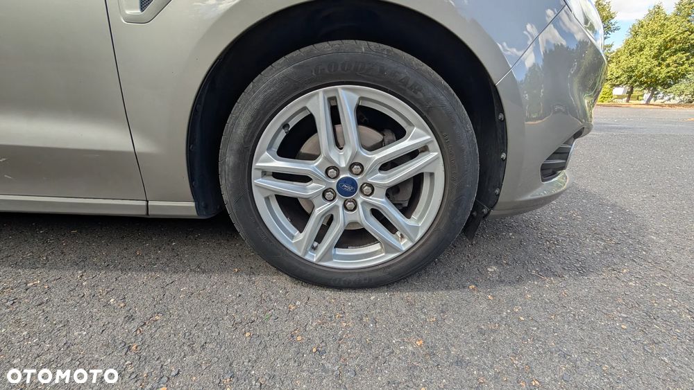 Ford S-Max 2.0 TDCi 4WD Titanium PowerShift - 16