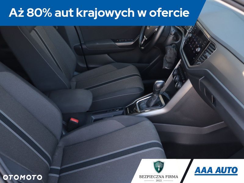 Volkswagen T-Roc - 11