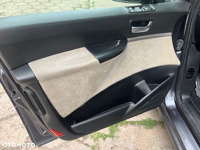 Peugeot 807 140 Automatik Premium - 10