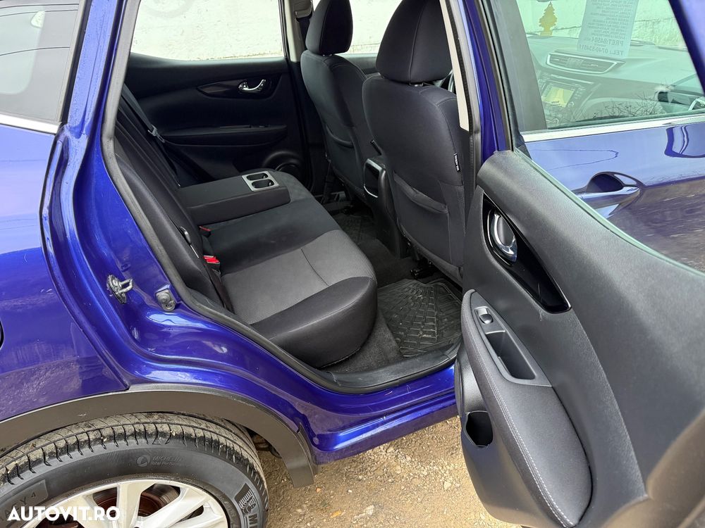 Nissan Qashqai 1.5 DCI TEKNA - 8