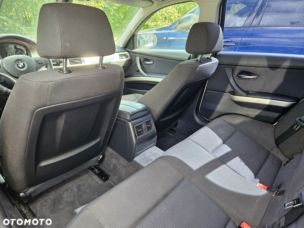 BMW Seria 3 320i - 19