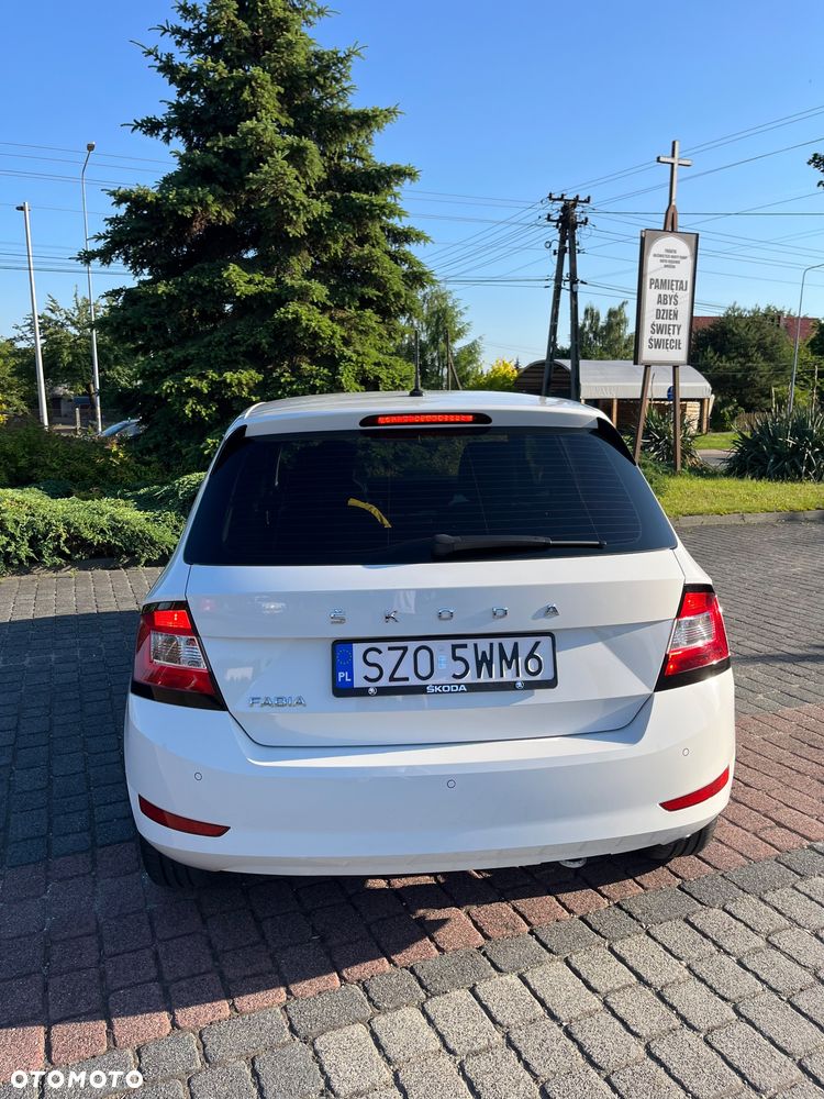 Skoda Fabia 1.0 Ambition - 8