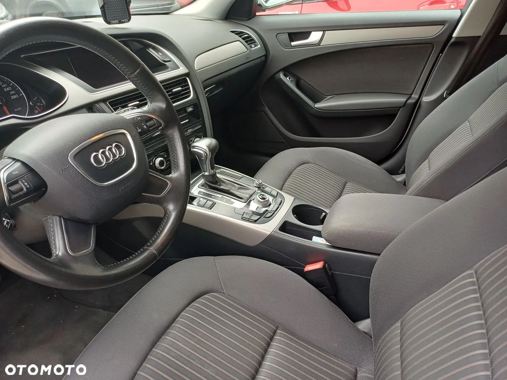 Audi A4 Avant - 12